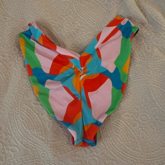 One one swim bottoms - Picture 2 of 2